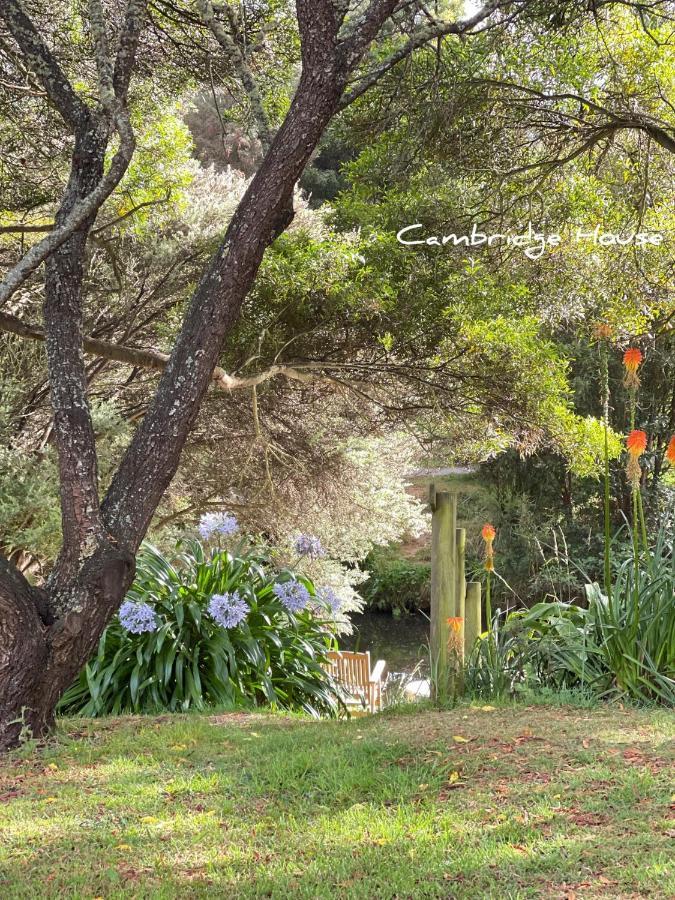 ケンブリッジ ハウス B&B Geeveston エクステリア 写真